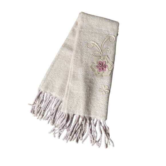 NWT Artistist Accents Fringe Trim Throw Blanket Cream Lavender Wool 50x60 Boho - Picture 4 of 14